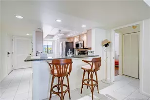 10 NE Plantation Rd, Stuart, FL 34996 - Photo 12