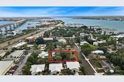 621 NW Australian Street, Stuart, FL 34994 - Photo 1