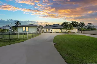 4599 SE Halston Court, Stuart, FL 34997 - Photo 4