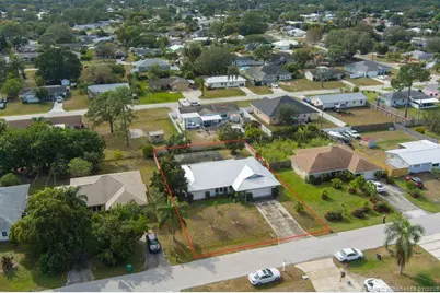 160 SE Duxbury Avenue, Port Saint Lucie, FL 34983 - Photo 30