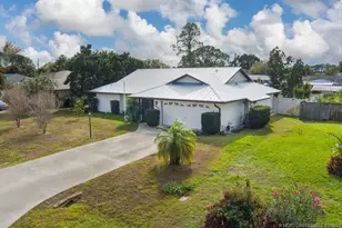 160 SE Duxbury Ave, Port Saint Lucie, FL 34983 - Photo 1