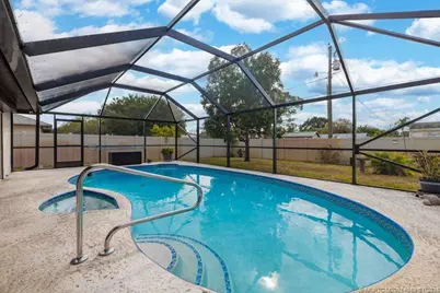 160 SE Duxbury Avenue, Port Saint Lucie, FL 34983 - Photo 2