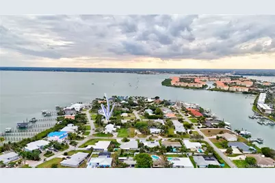 1642 Thumb Point Drive, Fort Pierce, FL 34949 - Photo 60