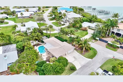 1642 Thumb Point Drive, Fort Pierce, FL 34949 - Photo 52