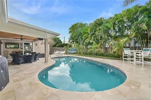 1642 Thumb Point Dr, Fort Pierce, FL 34949 - Photo 14