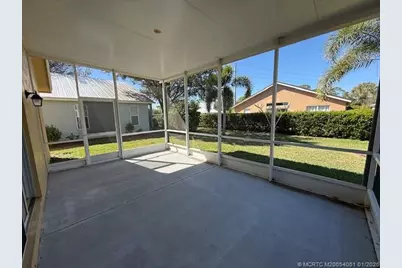 8998 SW Bonneville Drive, Stuart, FL 34997 - Photo 14