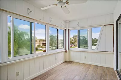 1800 SE Saint Lucie Boulevard #11-307, Stuart, FL 34996 - Photo 12