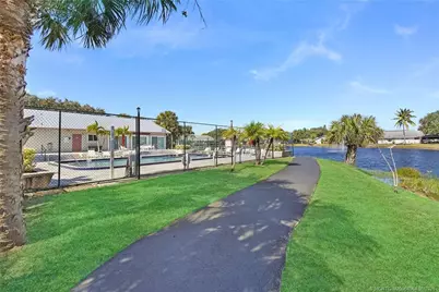 4041 NW Cinnamon Tree Circle, Jensen Beach, FL 34957 - Photo 22