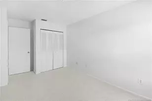 4041 NW Cinnamon Tree Cir, Jensen Beach, FL 34957 - Photo 14