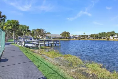 4041 NW Cinnamon Tree Circle, Jensen Beach, FL 34957 - Photo 24