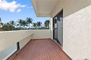 4751 NE Ocean Blvd, Jensen Beach, FL 34957 - Photo 28