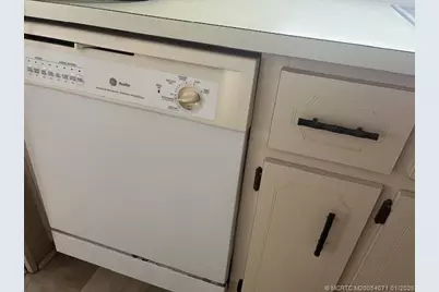 6118 N Joshua Lane, Lantana, FL 33462 - Photo 30