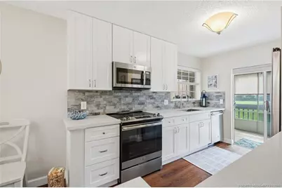 1461 NE 14th Court #T49, Jensen Beach, FL 34957 - Photo 4