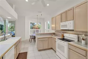 3640 NW Royal Oak Dr, Jensen Beach, FL 34957 - Photo 30