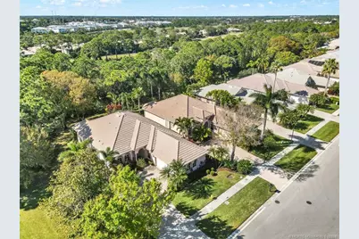 3640 NW Royal Oak Drive, Jensen Beach, FL 34957 - Photo 2