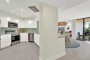 9500 S Ocean Dr, Jensen Beach, FL 34957 - Photo 10