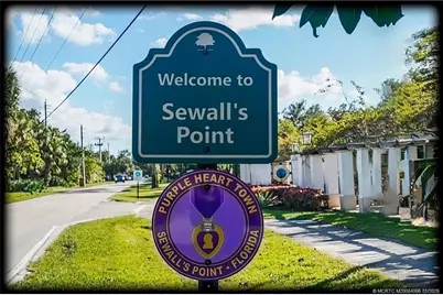 8 Kingston Court, Stuart, FL 34996 - Photo 6