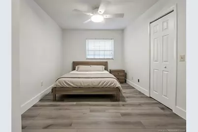 808 SW 33rd Street, Palm City, FL 34990 - Photo 4