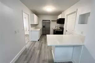 808 SW 33rd St, Palm City, FL 34990 - Photo 6