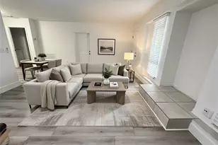 808 SW 33rd St, Palm City, FL 34990 - Photo 1