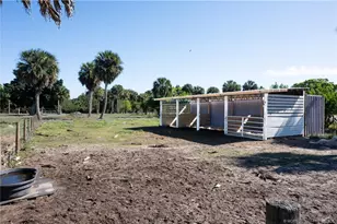 3121 Old Edwards Rd, Fort Pierce, FL 34981 - Photo 32