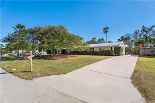 900 NW 11th Terrace, Stuart, FL 34994 - Photo 32