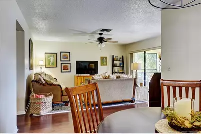 1290 SE Parkview Place #A7, Stuart, FL 34994 - Photo 8