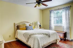 1290 SE Parkview Pl, Stuart, FL 34994 - Photo 12