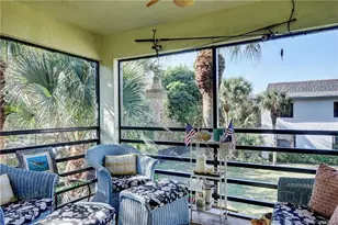 1290 SE Parkview Pl, Stuart, FL 34994 - Photo 2