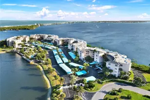 5700 NE Island Cove Way, Stuart, FL 34996 - Photo 2