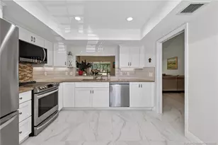 6433 SE Brandywine Ct, Stuart, FL 34997 - Photo 4