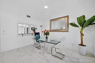 6433 SE Brandywine Ct, Stuart, FL 34997 - Photo 6