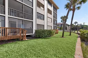 4680 NE Sandpebble Trce, Stuart, FL 34996 - Photo 20