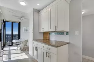 10600 S Ocean Dr, Jensen Beach, FL 34957 - Photo 14