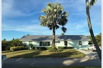 4621 SE Shady Ridge Lane, Stuart, FL 34997 - Photo 1