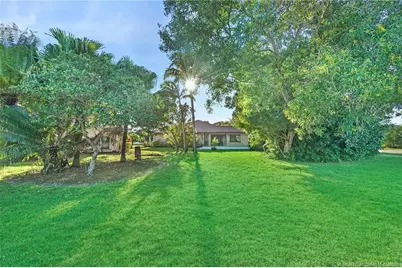 2225 SW Creekside Drive, Palm City, FL 34990 - Photo 6