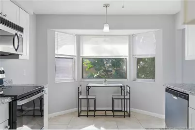 1074 SW Jennifer Terrace, Port Saint Lucie, FL 34953 - Photo 10