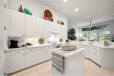 1262 SW Maplewood Drive, Port Saint Lucie, FL 34986 - Photo 14