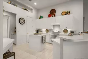 1262 SW Maplewood Dr, Port Saint Lucie, FL 34986 - Photo 16