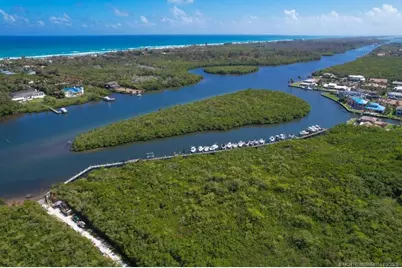 8823 Oak Grove Terrace, Hobe Sound, FL 33455 - Photo 36