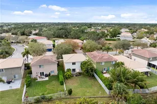 4454 SE Graham Dr, Stuart, FL 34997 - Photo 4