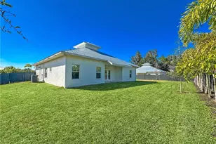 6225 SE Highland Ave, Stuart, FL 34997 - Photo 2
