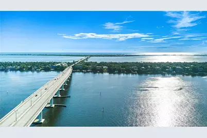 665 SE Saint Lucie Boulevard, Stuart, FL 34996 - Photo 4