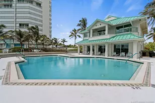 8650 S Ocean Dr, Jensen Beach, FL 34957 - Photo 2