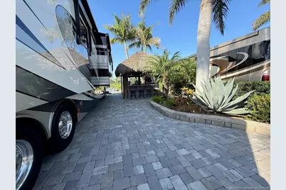 254 NW Hazard Way, Port Saint Lucie, FL 34986 - Photo 22