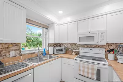 2950 SE Ocean Boulevard #126-6, Stuart, FL 34996 - Photo 6