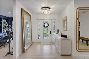 594 SW Thornhill Ln, Palm City, FL 34990 - Photo 1