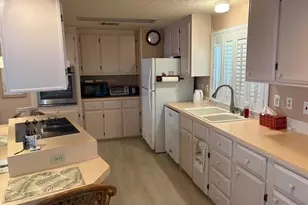2592 SW Thunderbird Tr, Stuart, FL 34997 - Photo 8