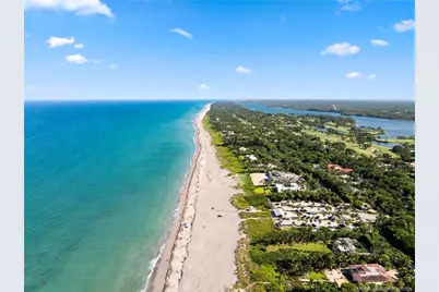 9325 SE Mercury Street, Hobe Sound, FL 33455 - Photo 10