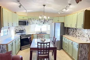 516 Nettles Blvd, Jensen Beach, FL 34957 - Photo 10